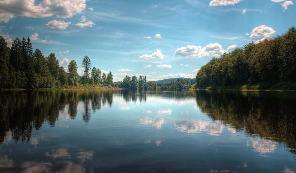 Обои небо, лето, облака, деревья, озеро, река, природа, отражение, пейзаж, the sky, summer, clouds, trees, lake, river, nature, reflection, landscape разрешение 1920x1080 Загрузить