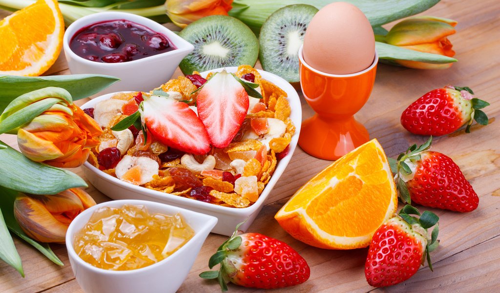 Обои фрукты, ягоды, завтрак, яйцо, мюсли, fruit, berries, breakfast, egg, muesli разрешение 1920x1200 Загрузить