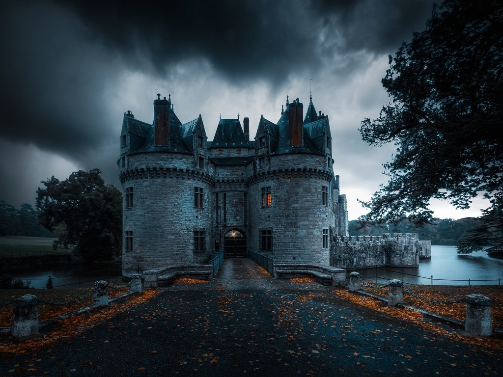 Обои замок, осень, франция, миссийак, castle, autumn, france, missillac разрешение 2048x1361 Загрузить