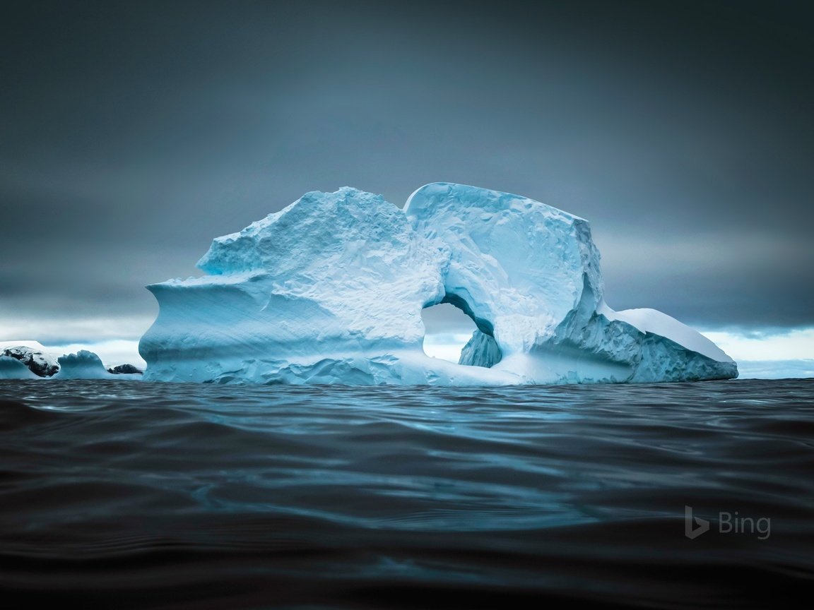 Обои небо, пейзаж, море, айсберг, льды, арктика, bing, the sky, landscape, sea, iceberg, ice, arctic разрешение 1920x1200 Загрузить