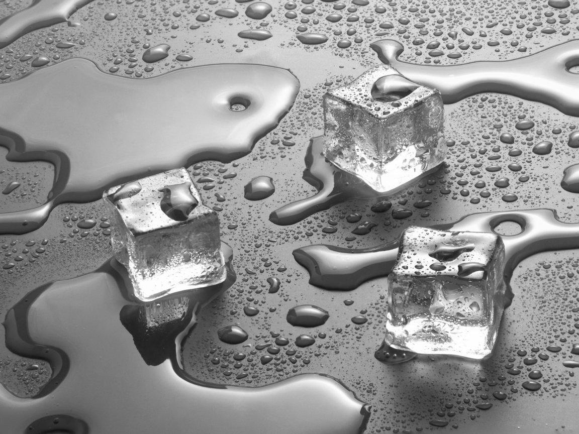 Обои вода, капли, чёрно-белое, лёд, кубики, water, drops, black and white, ice, cubes разрешение 4172x2764 Загрузить