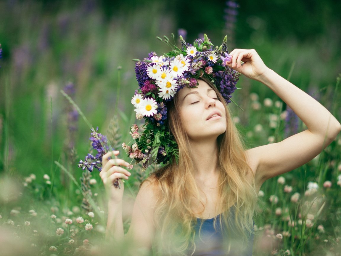 Обои цветы, девушка, настроение, луг, венок, алина, flowers, girl, mood, meadow, wreath, alina разрешение 4599x3066 Загрузить