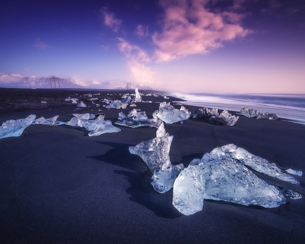 Обои облака, берег, море, лёд, холод, islandia, clouds, shore, sea, ice, cold разрешение 1920x1283 Загрузить