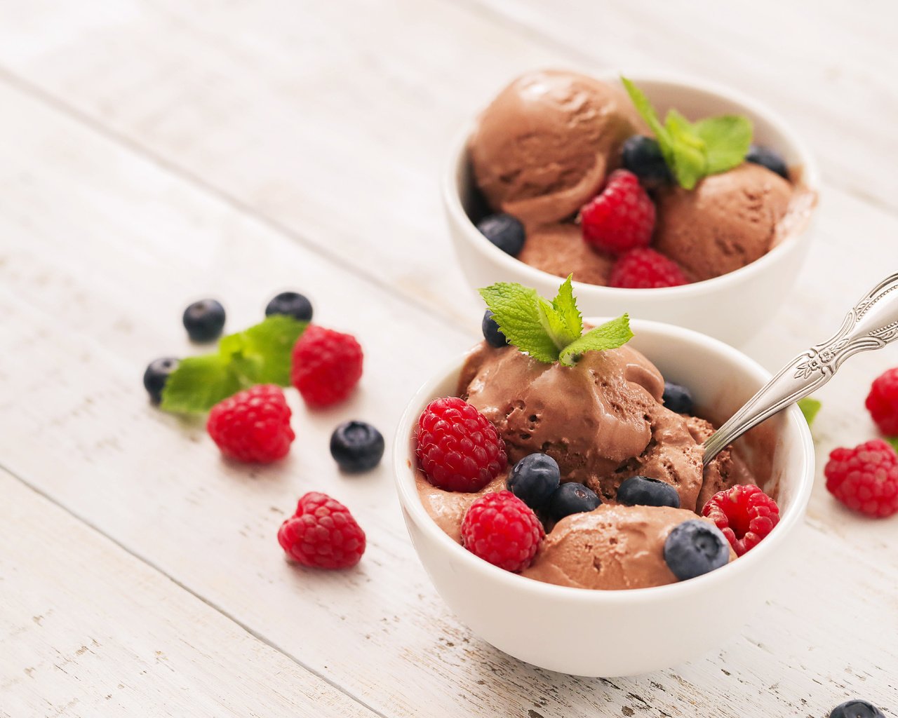 Обои малина, мороженое, ягоды, десерт, 2, какао, raspberry, ice cream, berries, dessert, cocoa разрешение 7000x4667 Загрузить