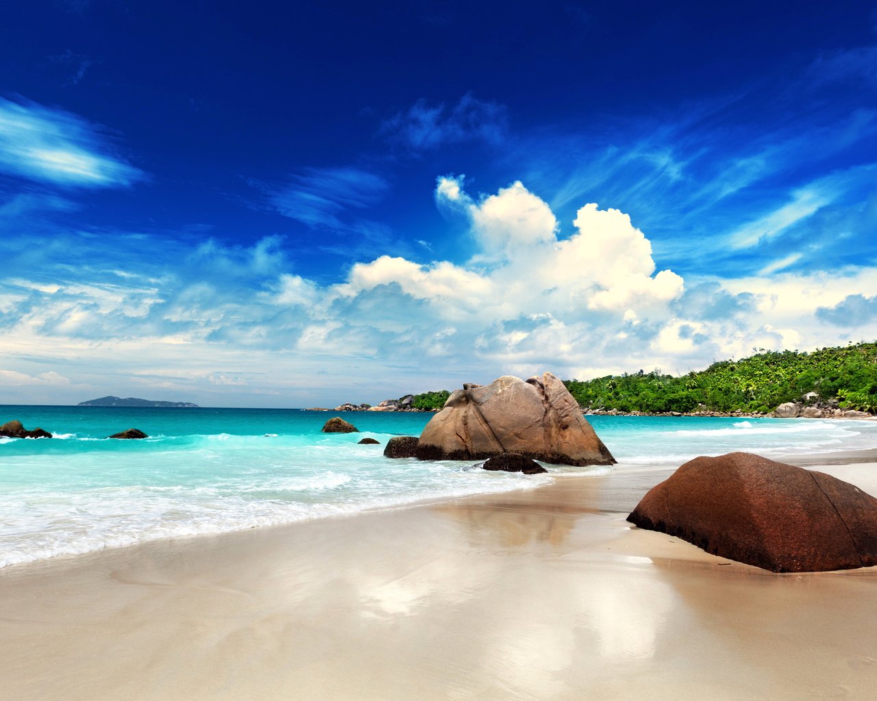 Обои море, пляж, тропики, сейшелы, sea, beach, tropics, seychelles разрешение 5500x3565 Загрузить