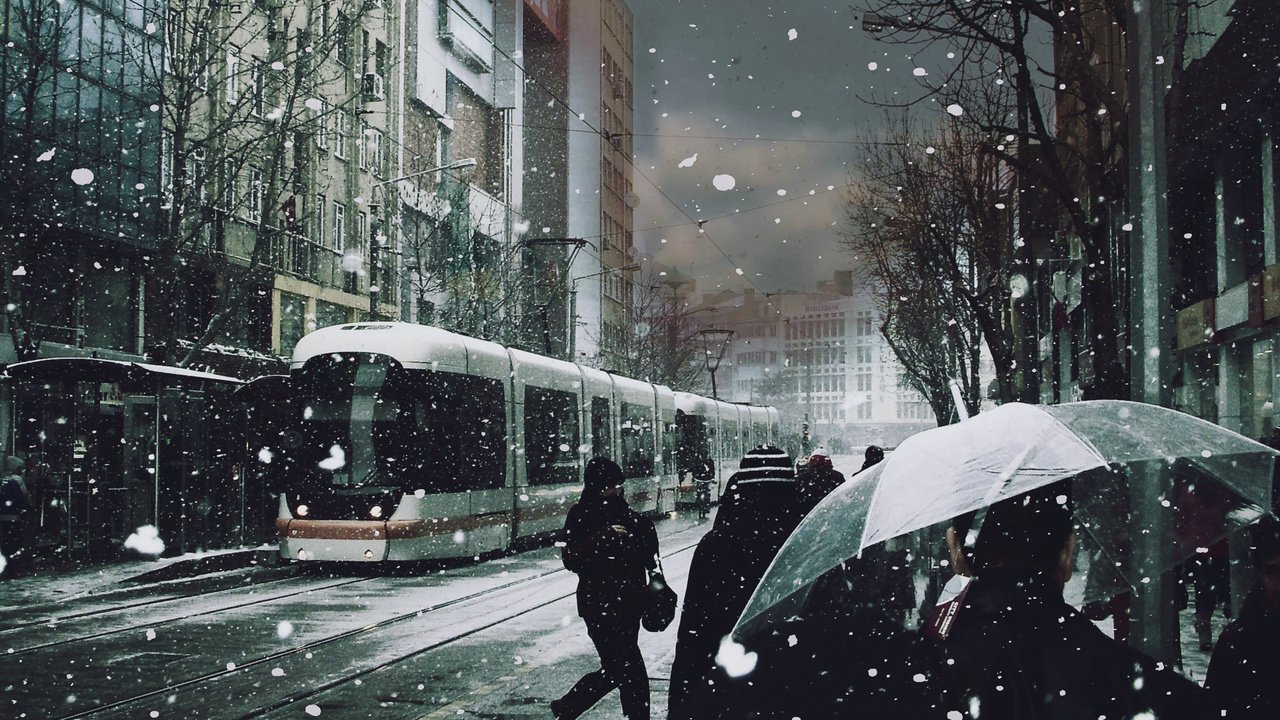 Обои снег, люди, трамвай, зонты, snow, people, tram, umbrellas разрешение 1920x1200 Загрузить