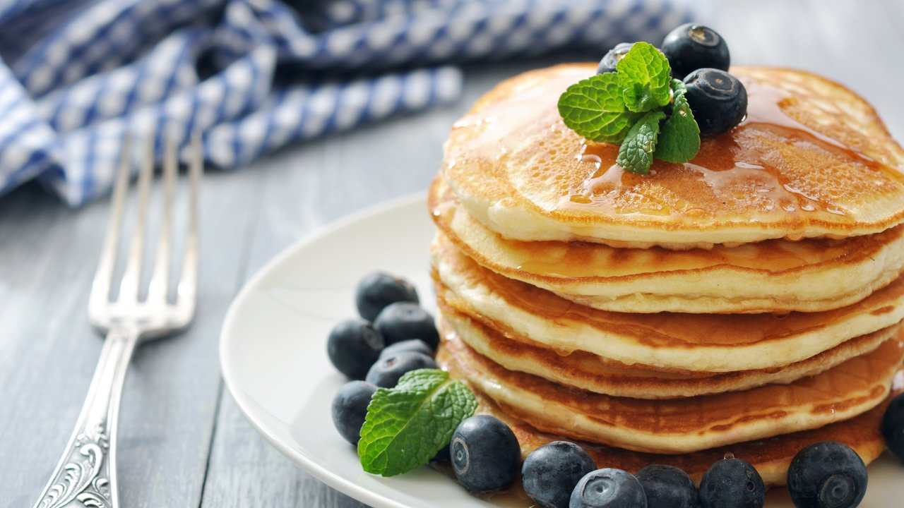 Обои ягоды, черника, блинчики, блины, berries, blueberries, pancakes разрешение 4288x2848 Загрузить