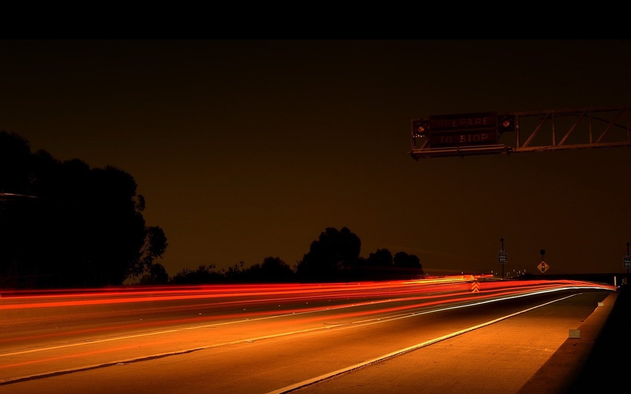 Обои дорога, ночь, огни, шоссе, road, night, lights, highway разрешение 1920x1440 Загрузить