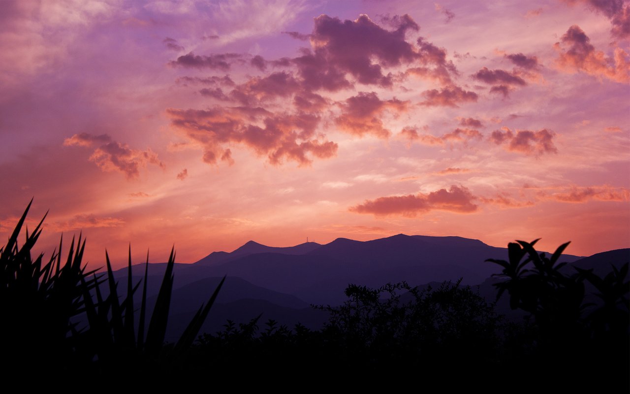 Обои горы, закат, испания, mountains, sunset, spain разрешение 2560x1600 Загрузить