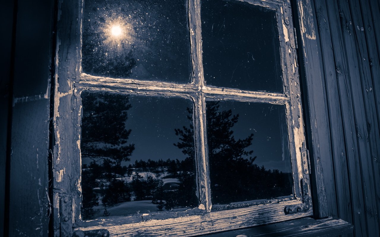 Обои отражение, дом, окно, reflection, house, window разрешение 2560x1707 Загрузить