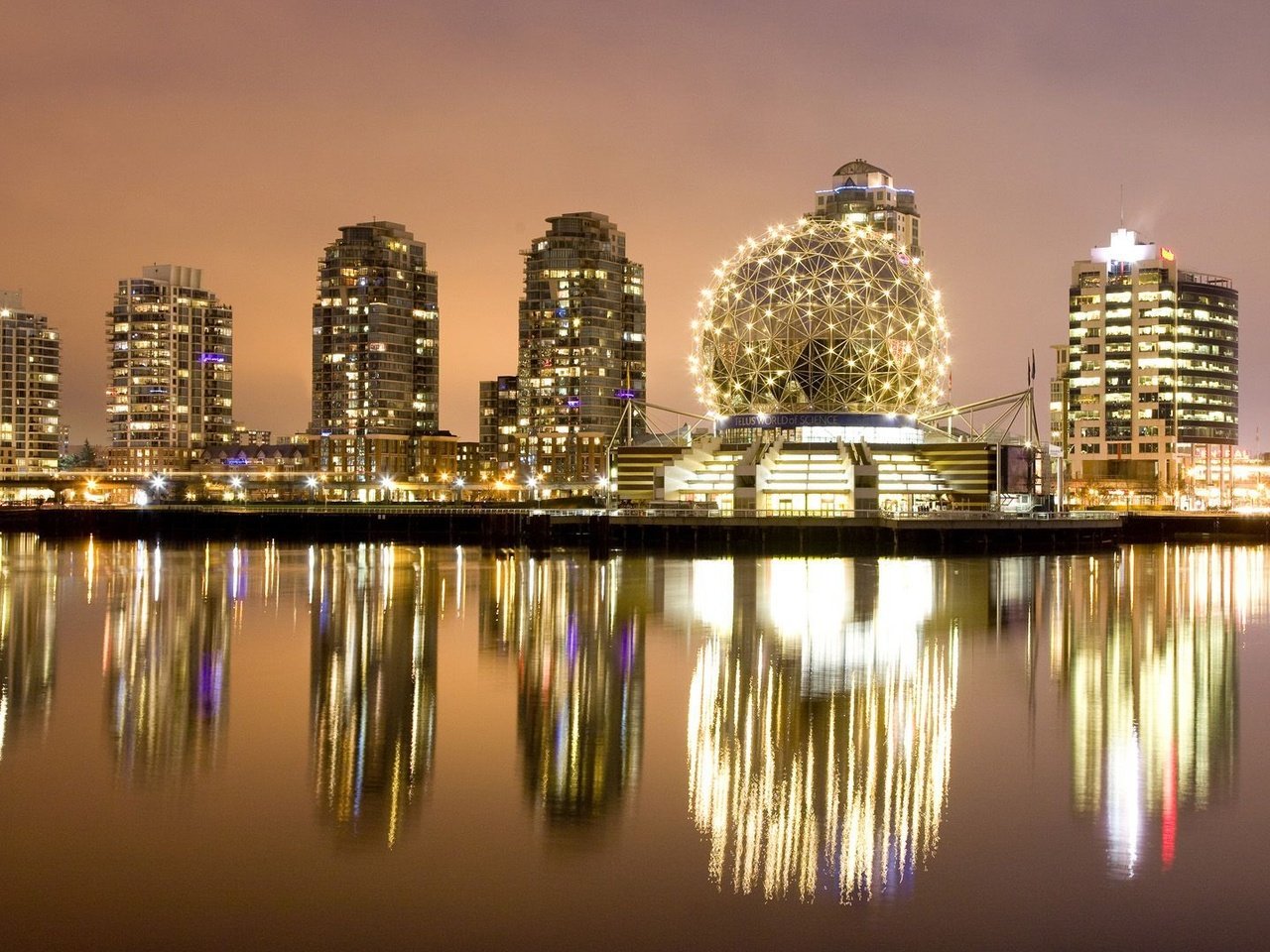 Обои вода, отражение, шар, ванкувер, канада, ночные огни, water, reflection, ball, vancouver, canada, night lights разрешение 1920x1080 Загрузить