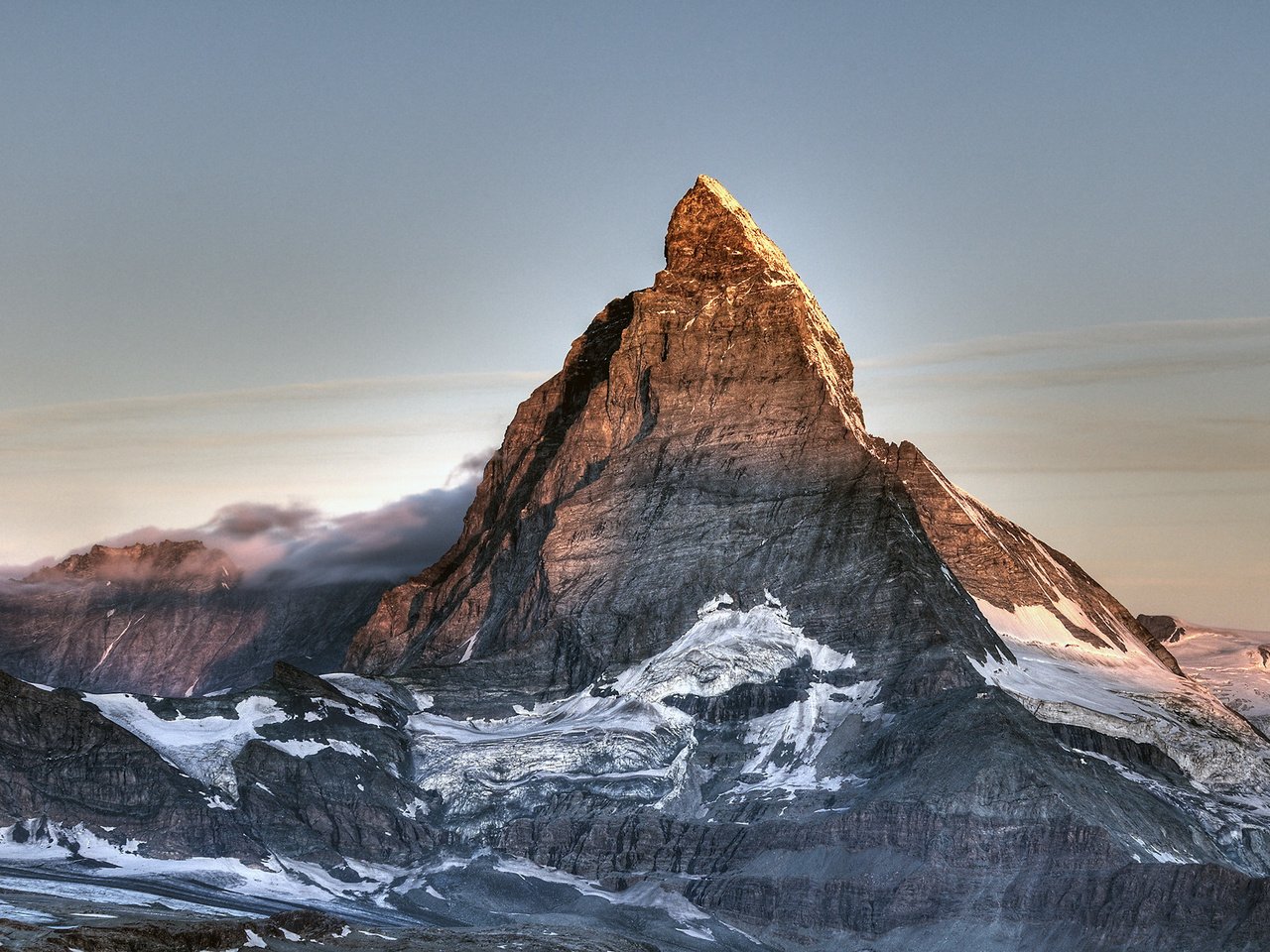 Обои снег, гора, швейцария, вершина, маттерхорн, snow, mountain, switzerland, top, matterhorn разрешение 2144x1424 Загрузить