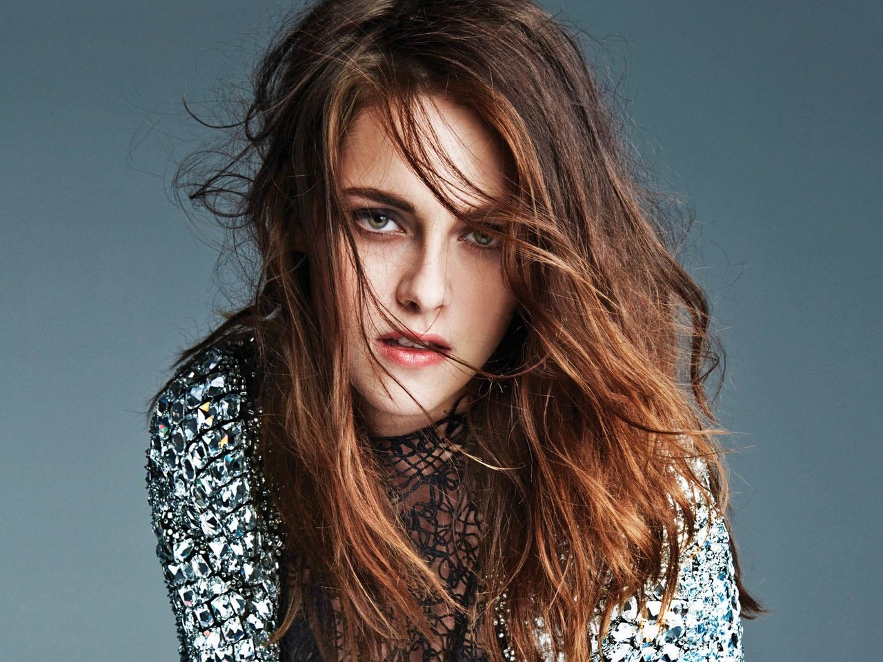 Обои девушка, портрет, брюнетка, кристен стюарт, модель, актриса, girl, portrait, brunette, kristen stewart, model, actress разрешение 2363x1673 Загрузить