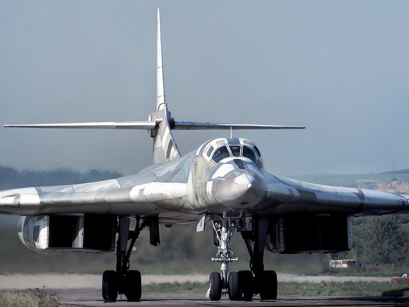 Обои bombardirovshhik, aviaciya, strategicheskij разрешение 1980x1355 Загрузить