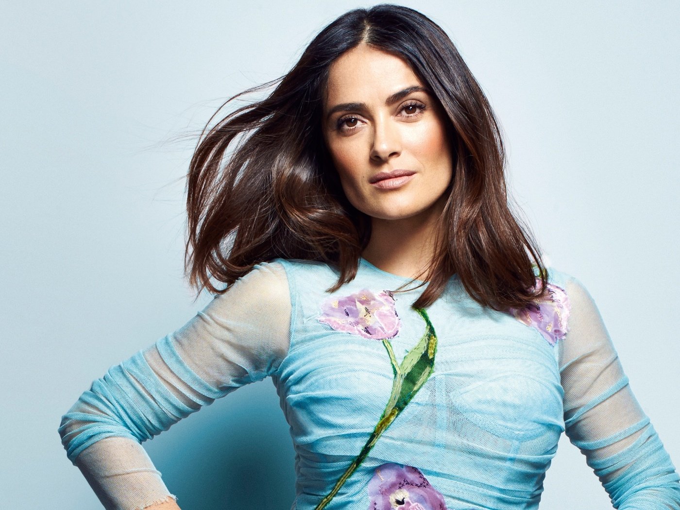 Обои девушка, взгляд, волосы, лицо, актриса, сальма хайек, girl, look, hair, face, actress, salma hayek разрешение 2525x1770 Загрузить