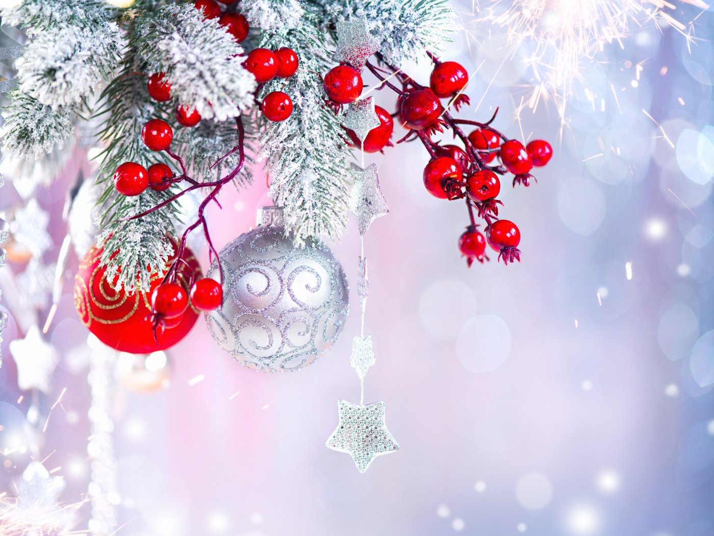 Обои новый год, звездочка, шары, украшения, ель, игрушки, ягоды, праздник, рождество, new year, asterisk, balls, decoration, spruce, toys, berries, holiday, christmas разрешение 1920x1200 Загрузить