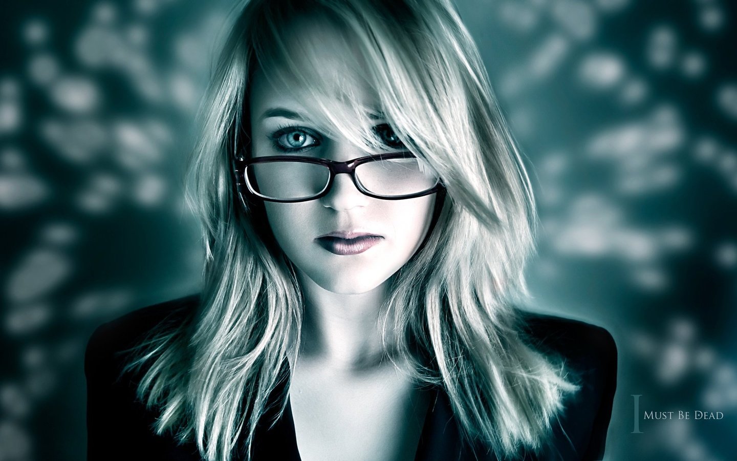 Обои девушка, блондинка, портрет, взгляд, очки, модель, лицо, girl, blonde, portrait, look, glasses, model, face разрешение 1920x1200 Загрузить