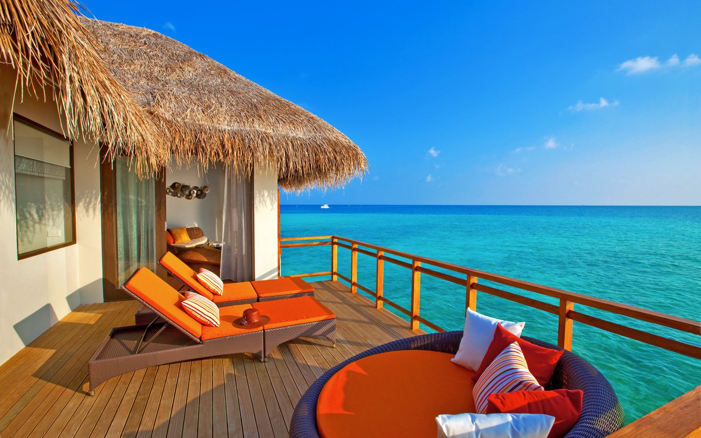 Обои море, бунгало, тропики, мальдивы, sea, bungalow, tropics, the maldives разрешение 5695x3862 Загрузить