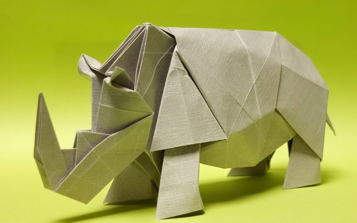 Обои бумага, оригами, носорог, paper, origami, rhino разрешение 1920x1265 Загрузить