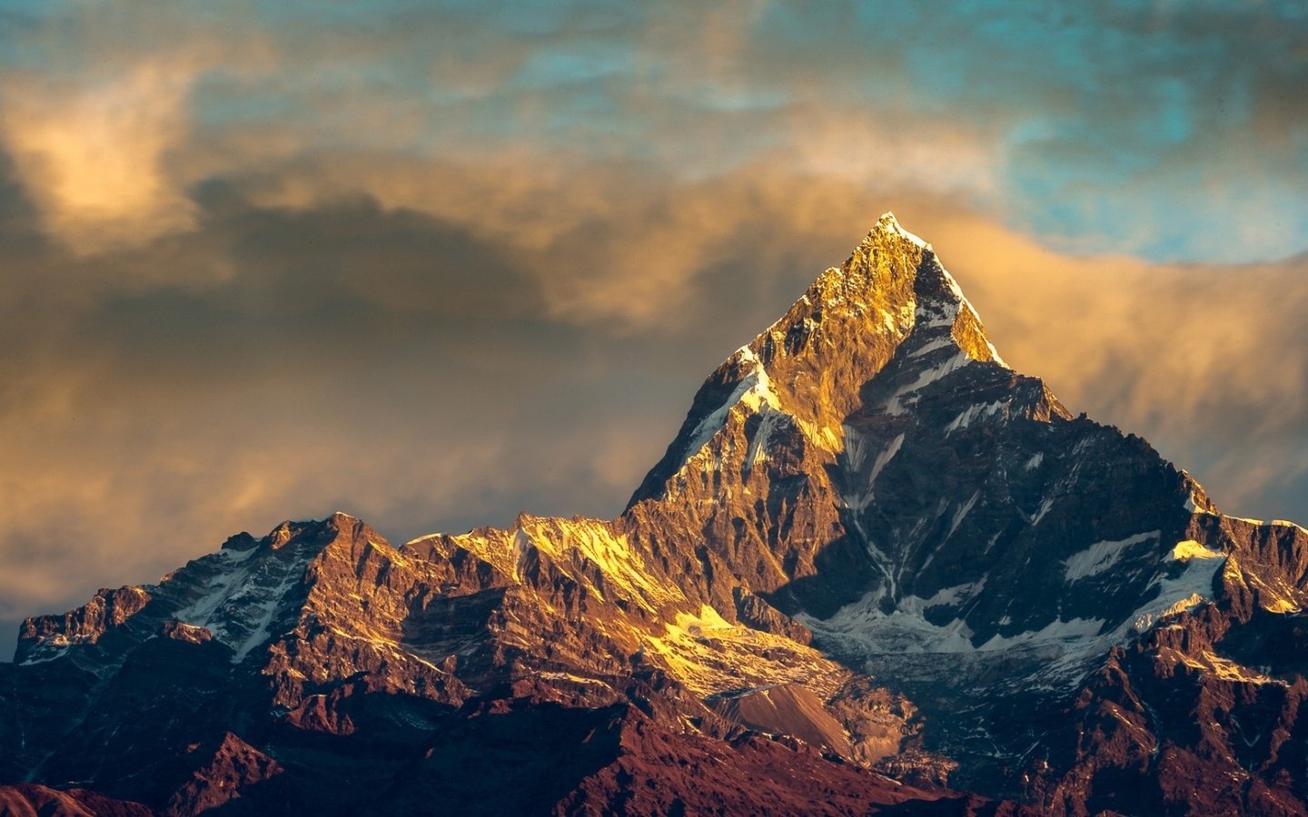 Обои небо, горы, снег, гора, вершина, аннапурна, гималаи, непал, the sky, mountains, snow, mountain, top, annapurna, the himalayas, nepal разрешение 1920x1080 Загрузить