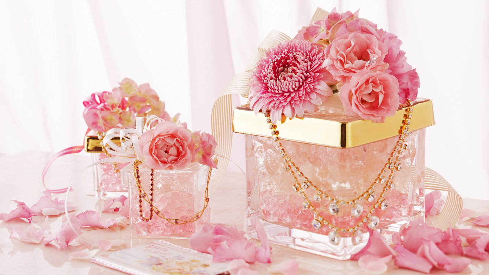 Обои цветы, украшения, розовый, ленты, flowers, decoration, pink, tape разрешение 1920x1200 Загрузить