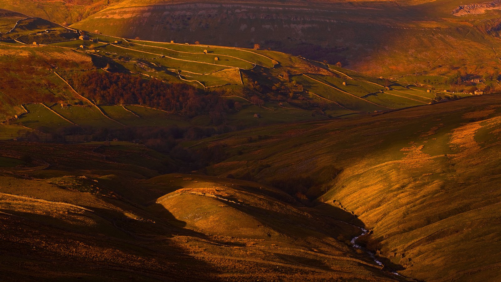 Обои свет, поля, дома, англия, долина, light, field, home, england, valley разрешение 1920x1200 Загрузить