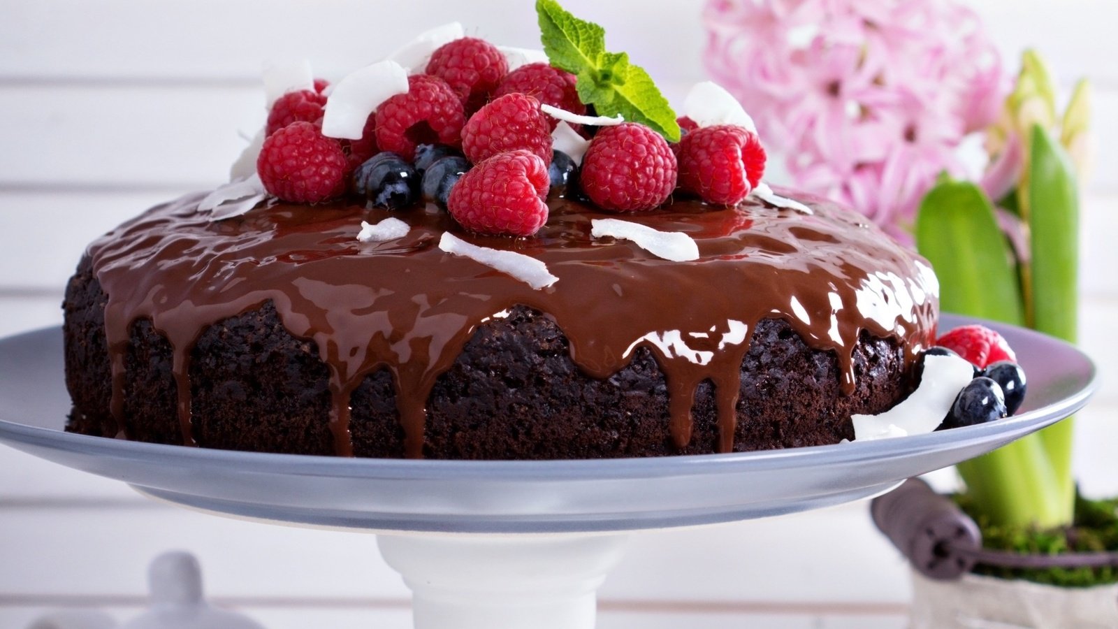 Обои праздник, шоколад, сладкое, торт, holiday, chocolate, sweet, cake разрешение 2500x1800 Загрузить