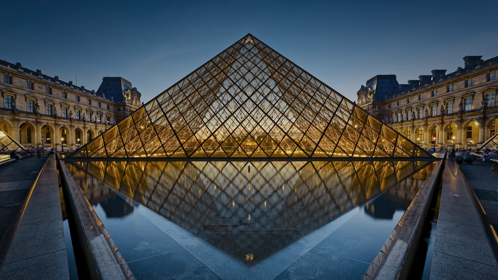 Обои отражение, париж, пирамида, франция, лувр, reflection, paris, pyramid, france, the louvre разрешение 1920x1200 Загрузить