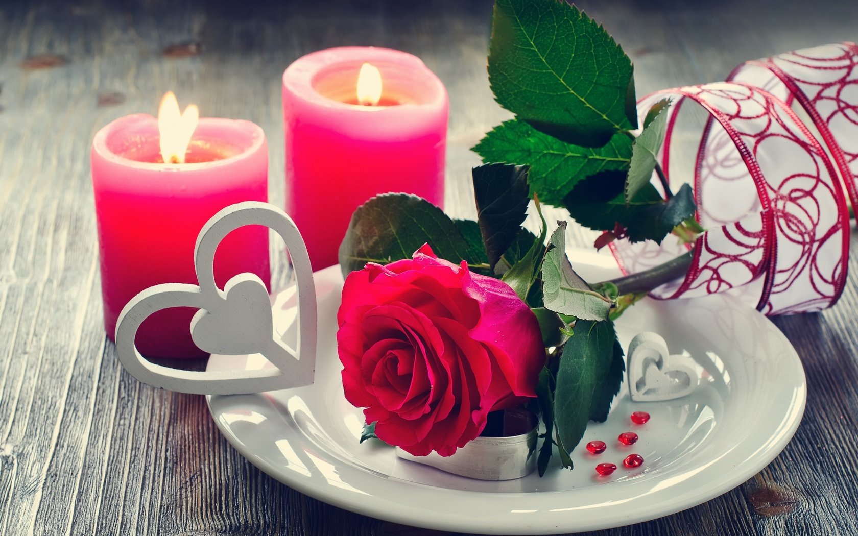 Обои цветы, свечи, розы, лепестки, любовь, день святого валентина, flowers, candles, roses, petals, love, valentine's day разрешение 2880x2109 Загрузить