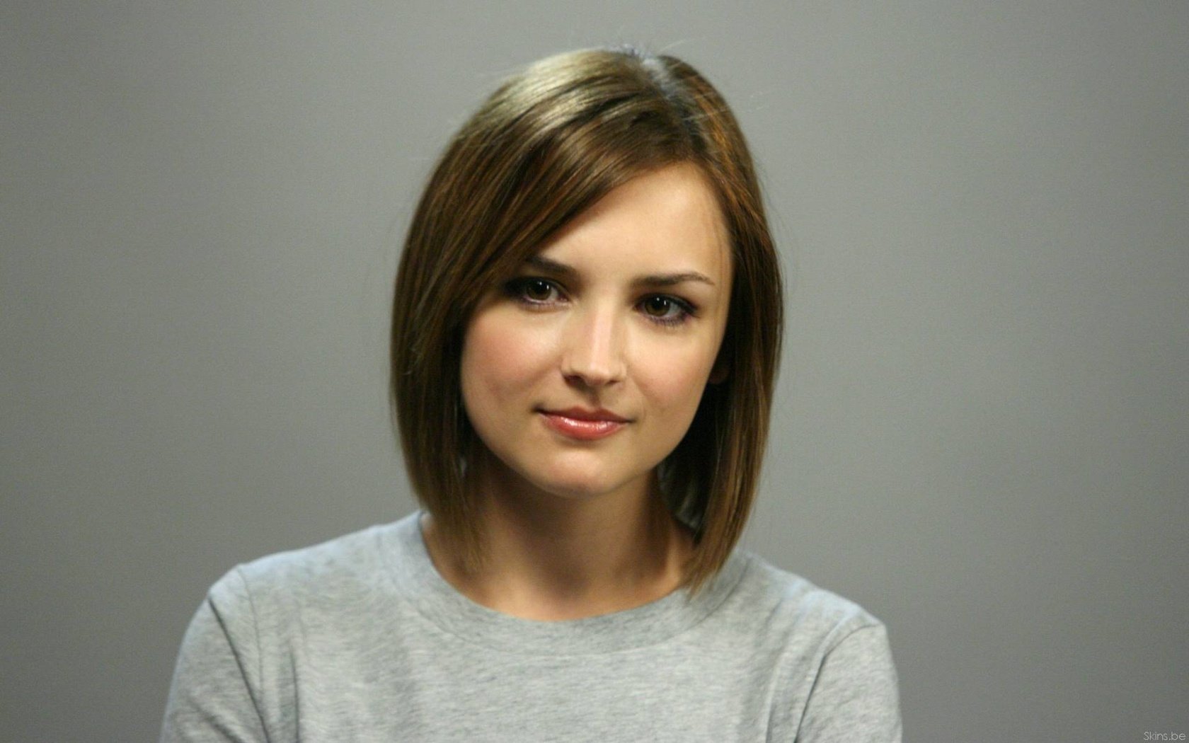 Обои обои, rachael leigh cook, девушка, фото, улыбка, взгляд, волосы, актриса, рэйчел ли кук, wallpaper, girl, photo, smile, look, hair, actress, rachel leigh cook разрешение 1920x1200 Загрузить