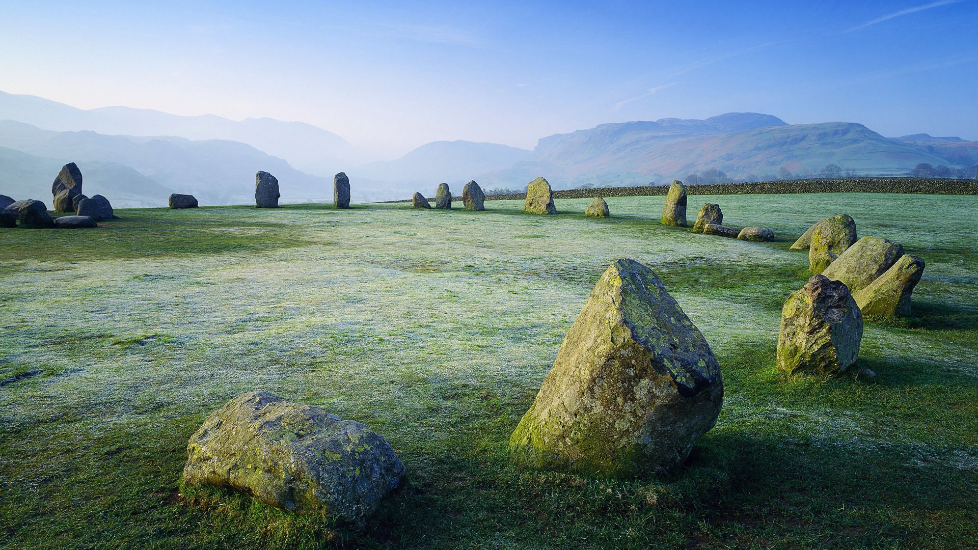 Обои горы, камни, поляна, кромлех, mountains, stones, glade, the cromlech разрешение 1920x1200 Загрузить