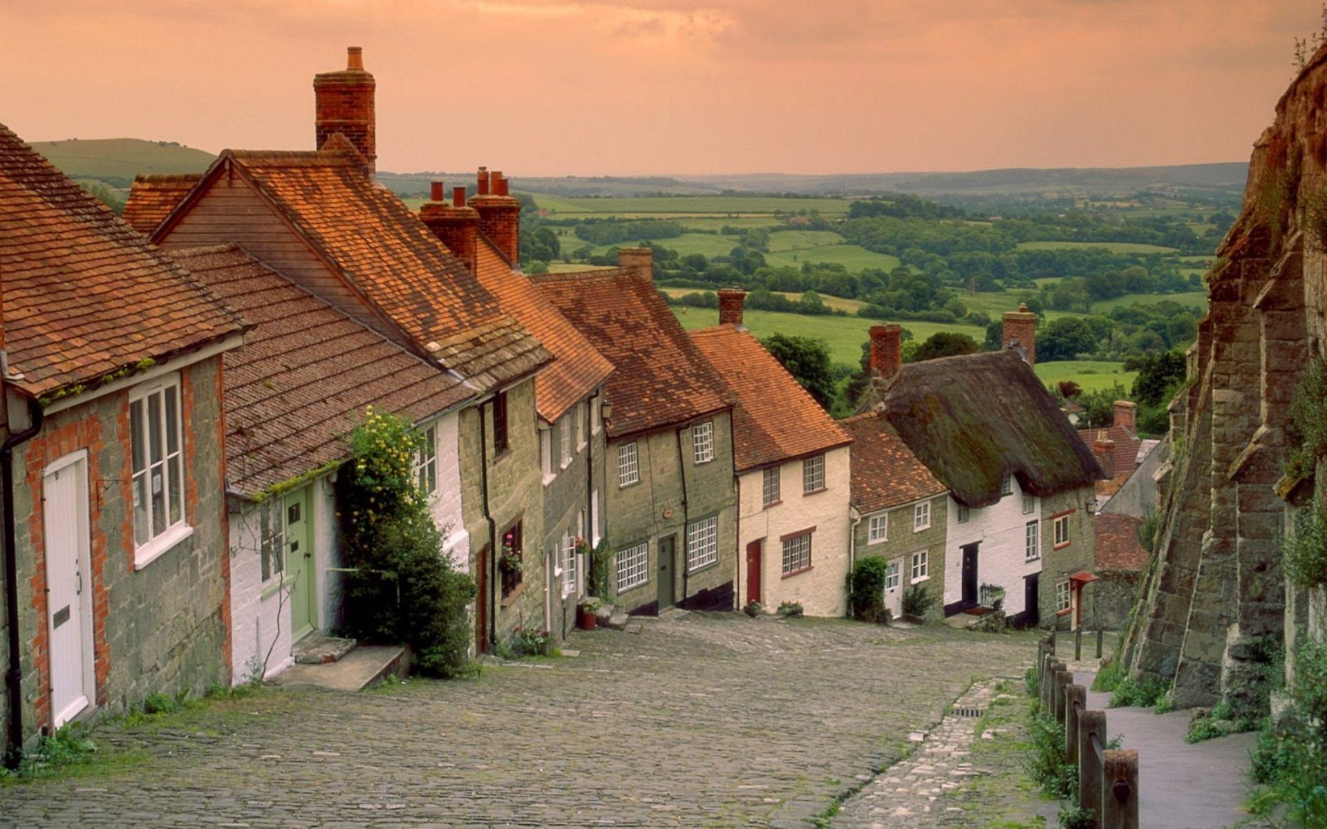 Обои улочка, англия, дорсет, золотой холм, шафтсбери, street, england, dorset разрешение 1920x1440 Загрузить