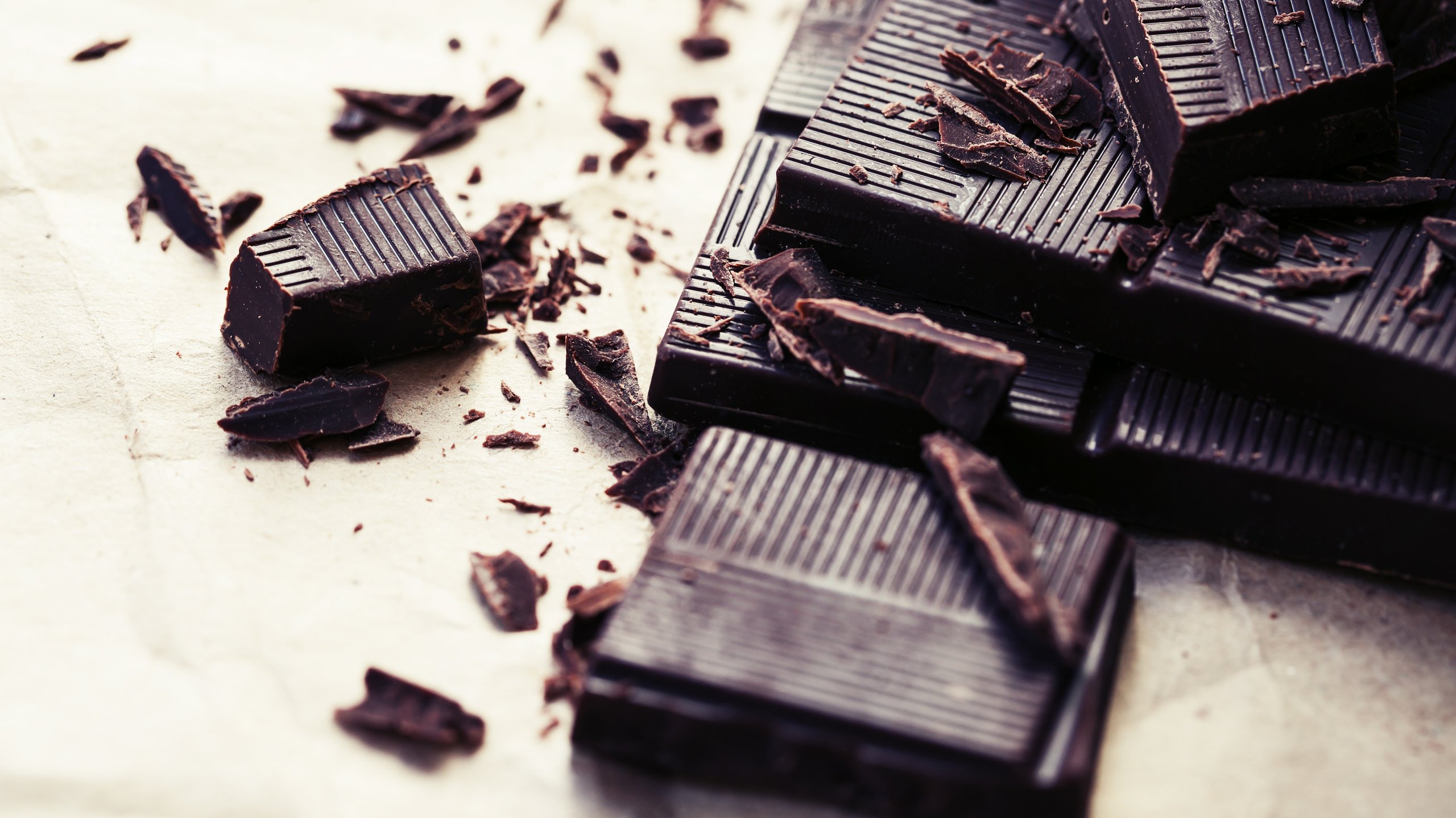 Обои шоколад, сладкое, кусочки, в шоколаде, кусок, сладенько, chocolate, sweet, pieces, piece разрешение 3210x2140 Загрузить