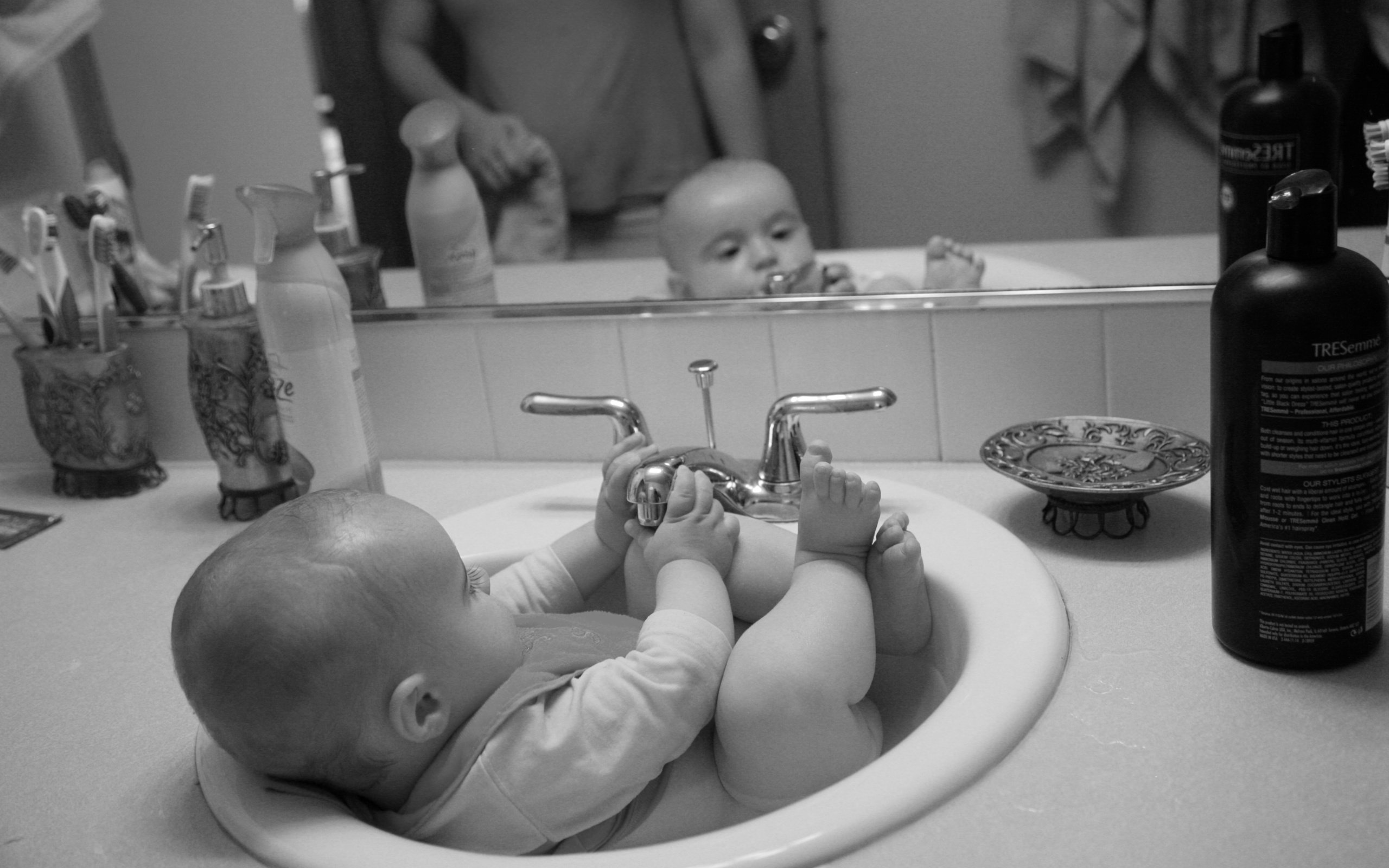 Обои дети, ребенок, купание, ванна, children, child, bathing, bath разрешение 4368x2912 Загрузить