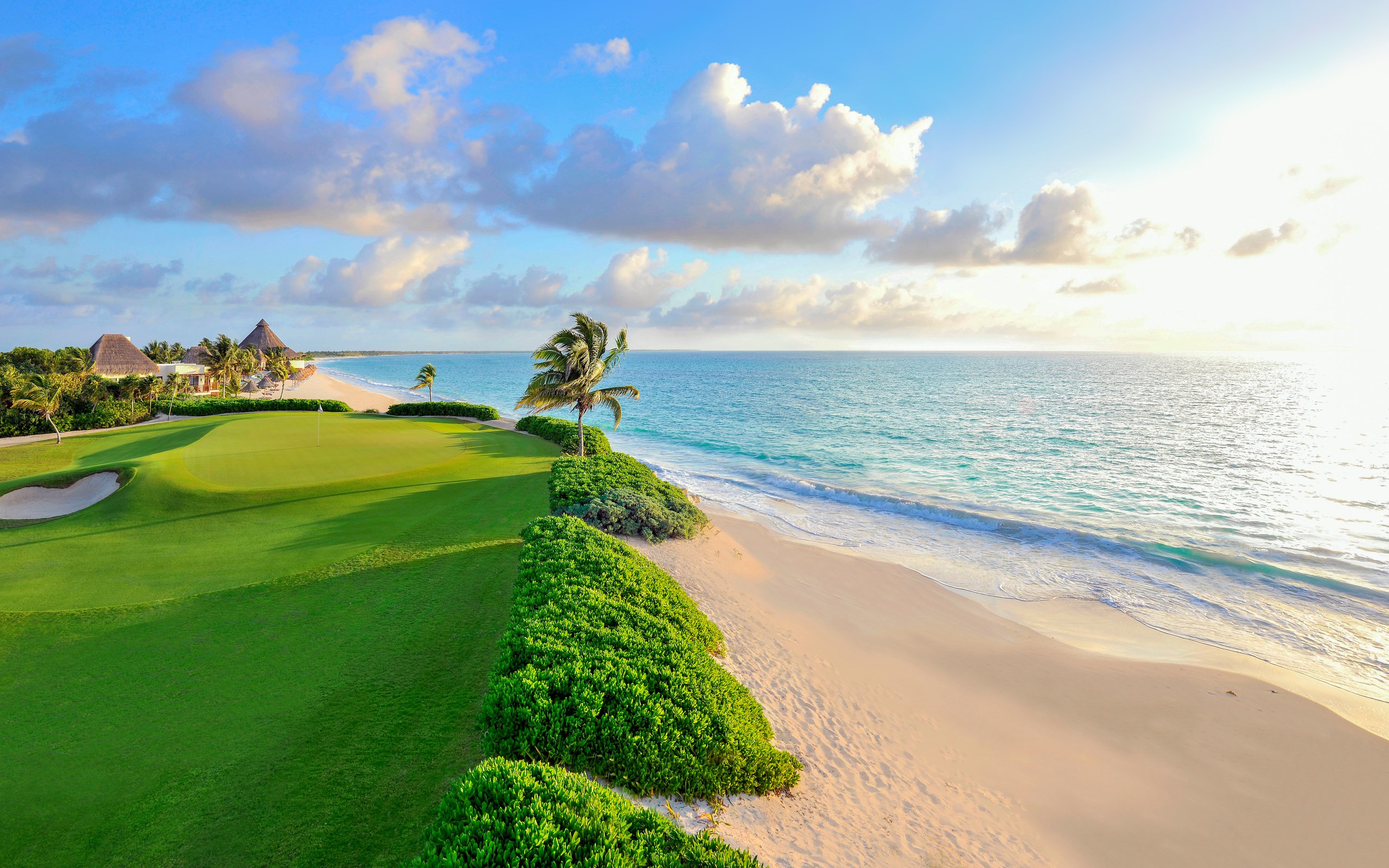 Обои море, пляж, тропики, гольф-клуб, sea, beach, tropics, golf club разрешение 7150x4557 Загрузить