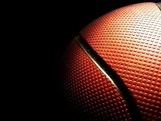 Обои черный фон, мяч, баскетбол, крупным планом, black background, the ball, basketball, closeup разрешение 2560x1600 Загрузить