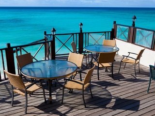 Обои море, кафе, столы, стулья, sea, cafe, tables, chairs разрешение 1920x1280 Загрузить