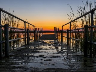 Обои озеро, мостик, закат, пирс, lake ontario, braddock bay, lake, the bridge, sunset, pierce разрешение 2048x1536 Загрузить