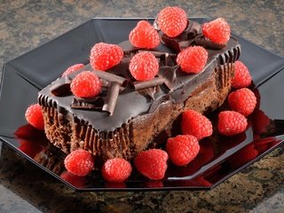 Обои малина, ягоды, шоколад, сладкое, торт, десерт, пирожное, raspberry, berries, chocolate, sweet, cake, dessert разрешение 5700x3516 Загрузить