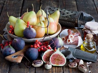 Обои фрукты, масло, орех, натюрморт, груша, инжир, бекон, инжи, fruit, oil, walnut, still life, pear, figs, bacon разрешение 2000x1331 Загрузить