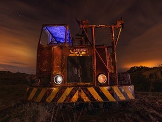 Обои поле, кран, ржавчина, трактор, заброшенный, комбайн, field, crane, rust, tractor, abandoned разрешение 1999x1246 Загрузить