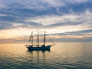 Обои закат, море, парусник, ла-манш, sunset, sea, sailboat, the channel разрешение 1920x1080 Загрузить