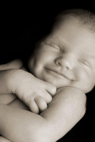 Обои улыбка, чёрно-белое, ребенок, младенец, милый, smile, black and white, child, baby, cute разрешение 1920x1200 Загрузить