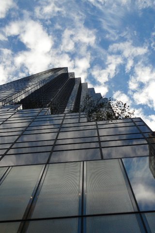 Обои небо, облака, отражение, нью-йорк, здание, the sky, clouds, reflection, new york, the building разрешение 4320x3193 Загрузить