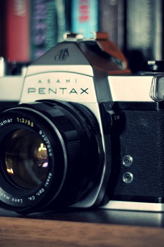 Обои фотоаппарат, камера, объектив, pentax, аппарат, the camera, camera, lens разрешение 3260x2215 Загрузить