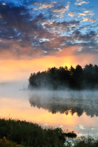 Обои облака, деревья, река, природа, лес, закат, пейзаж, туман, clouds, trees, river, nature, forest, sunset, landscape, fog разрешение 2560x1600 Загрузить