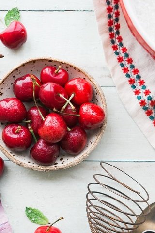 Обои черешня, спелая, ягоды, вишня, посуда, сочная, cherry, ripe, berries, dishes, juicy разрешение 1920x1080 Загрузить