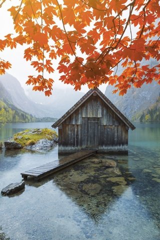 Обои озеро, горы, листва, осень, дом, lake, mountains, foliage, autumn, house разрешение 2500x1667 Загрузить