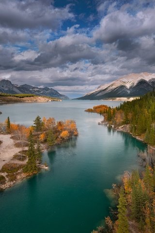 Обои облака, берега, озеро, abraham lake, эйбрахам, горы, природа, пейзаж, осень, леса, канада, clouds, bank, lake, abraham, mountains, nature, landscape, autumn, forest, canada разрешение 2000x1421 Загрузить