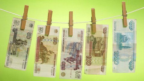 Обои деньги, веревка, прищепки, купюры, рубли, просушка, money, rope, clothespins, bills, rubles, drying разрешение 2560x1600 Загрузить